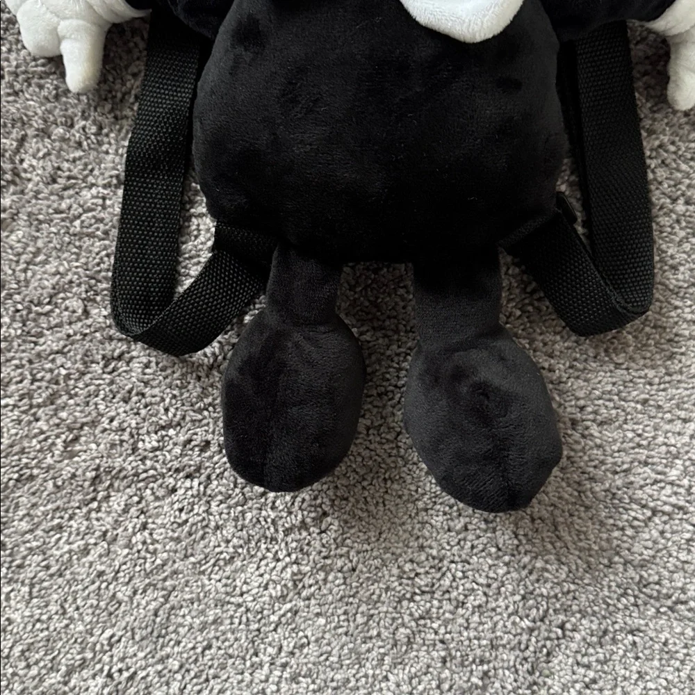 Bendy And The Ink Machine Plush Backpack Black/White - Picture 3 of 13